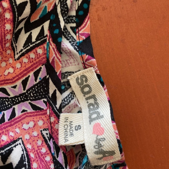 patterned jumpsuit - Picture 3 of 5